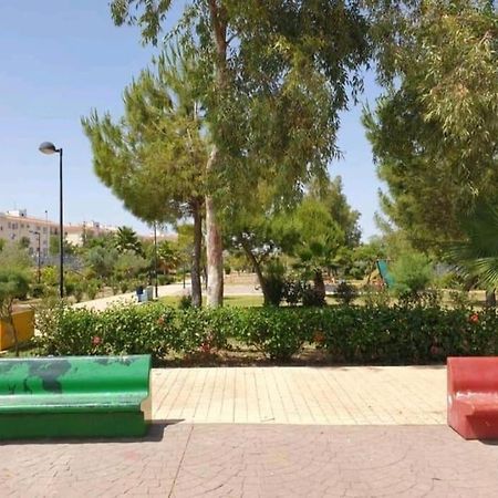 Alojamiento Con Piscina Y Parking En Sevilla La Algaba ภายนอก รูปภาพ