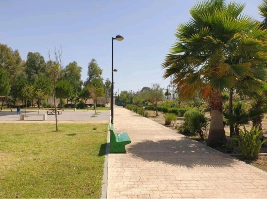 Alojamiento Con Piscina Y Parking En Sevilla La Algaba ภายนอก รูปภาพ